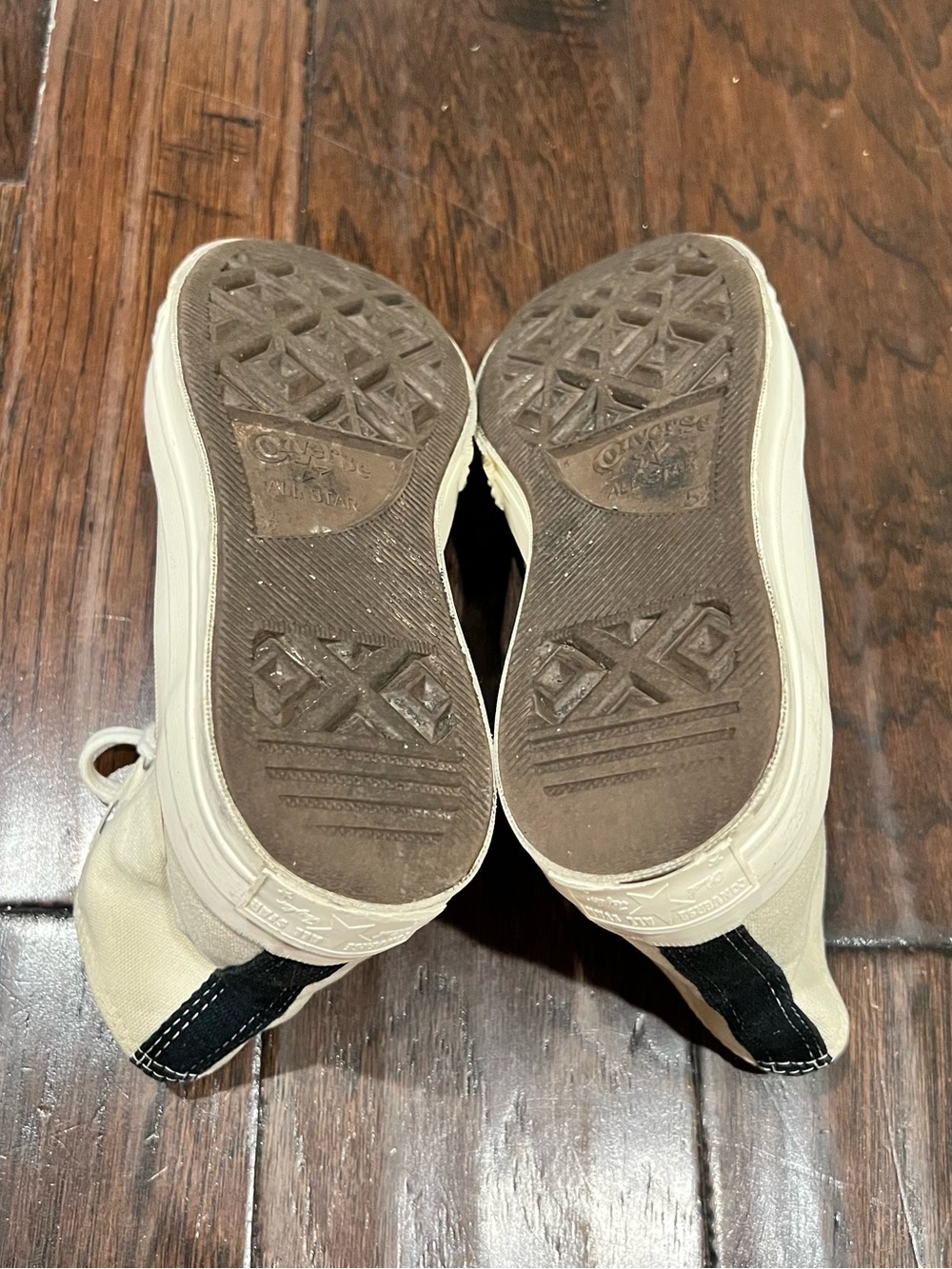 Converse x Comme des Garçons PLAY Chuck 70 Hi Top Unisexe Sneaker - Picture 10 of 10